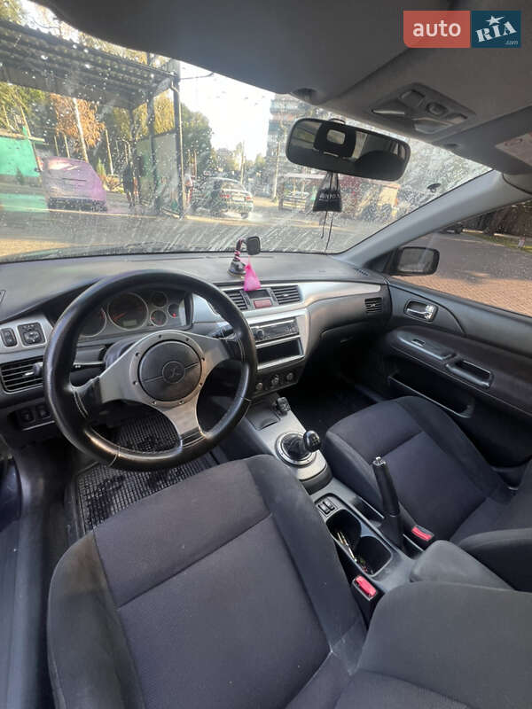 Седан Mitsubishi Lancer 2006 в Запорожье
