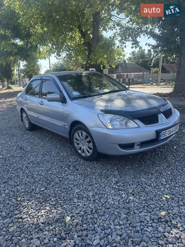 Mitsubishi Lancer 2005