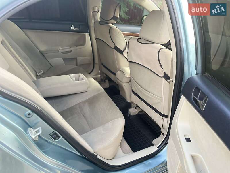 Седан Mitsubishi Lancer 2008 в Киеве