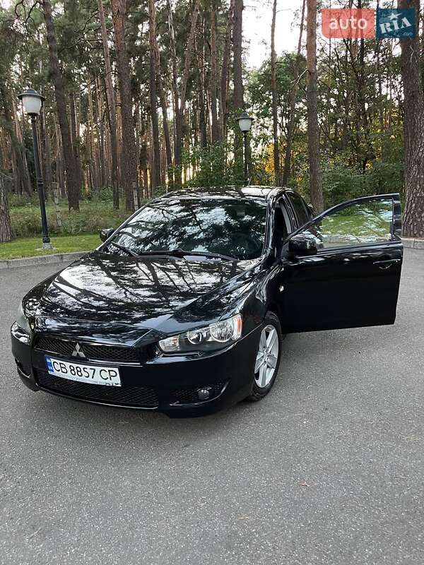 Седан Mitsubishi Lancer 2007 в Чернигове