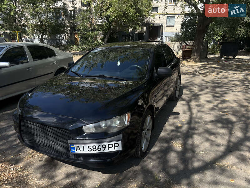 Mitsubishi Lancer 2011