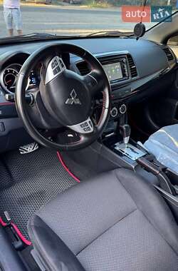 Седан Mitsubishi Lancer 2017 в 