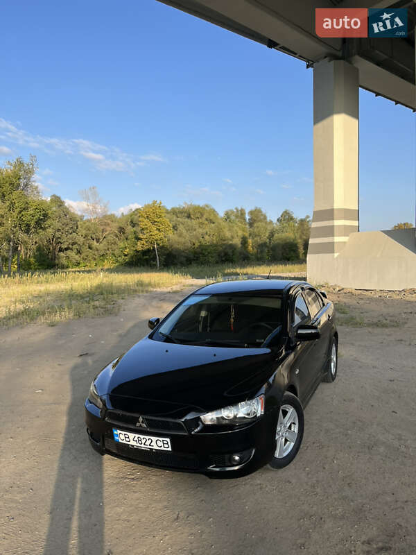 Седан Mitsubishi Lancer 2007 в Чернигове