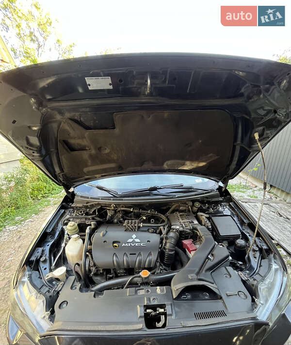 Седан Mitsubishi Lancer 2007 в Чернигове