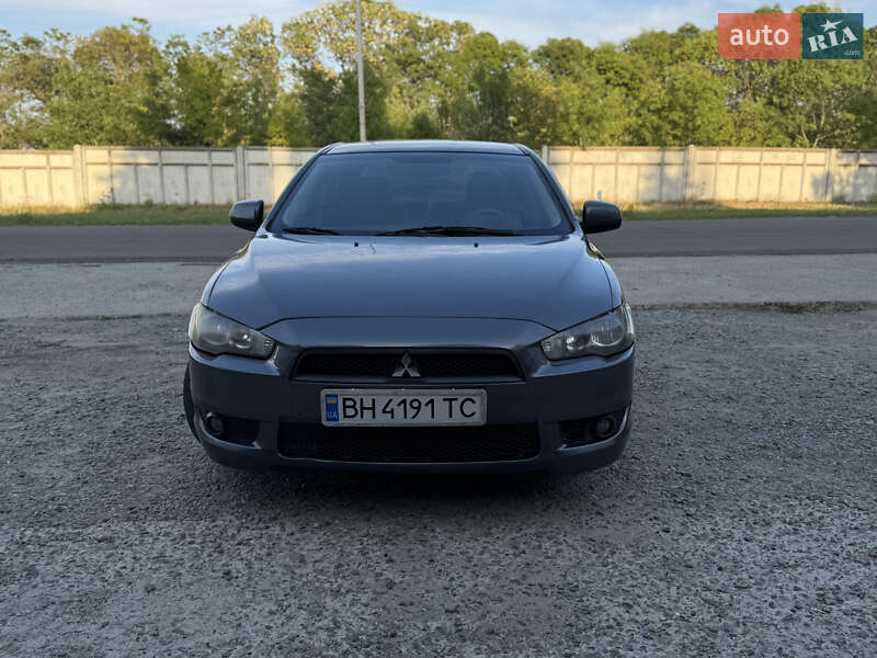 Седан Mitsubishi Lancer 2008 в Теплодаре