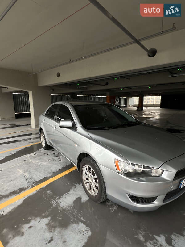 Седан Mitsubishi Lancer 2008 в Киеве фото 6 Седан Mitsubishi Lancer 2008 в Киеве