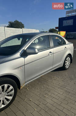 Седан Mitsubishi Lancer 2009 в 