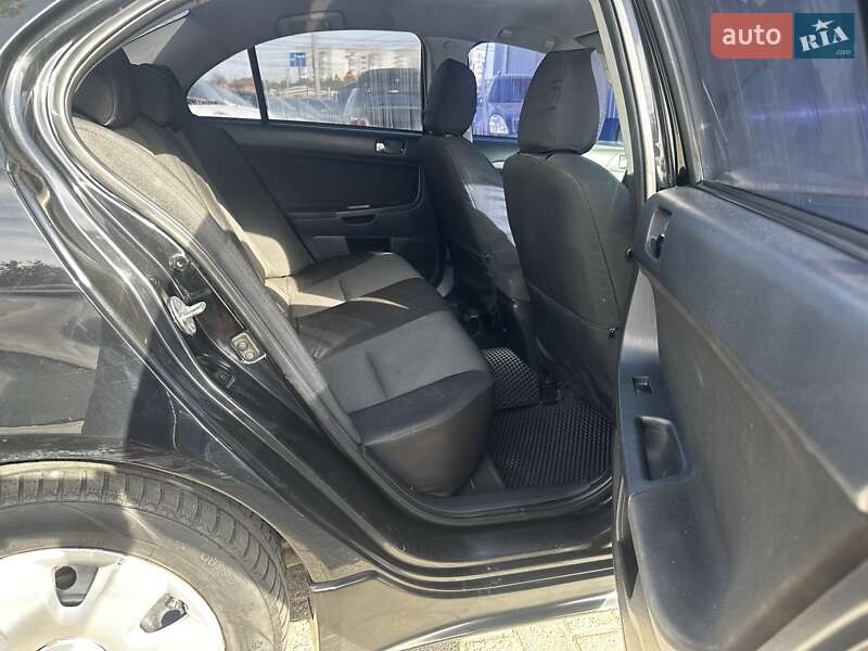 Седан Mitsubishi Lancer 2007 в Николаеве