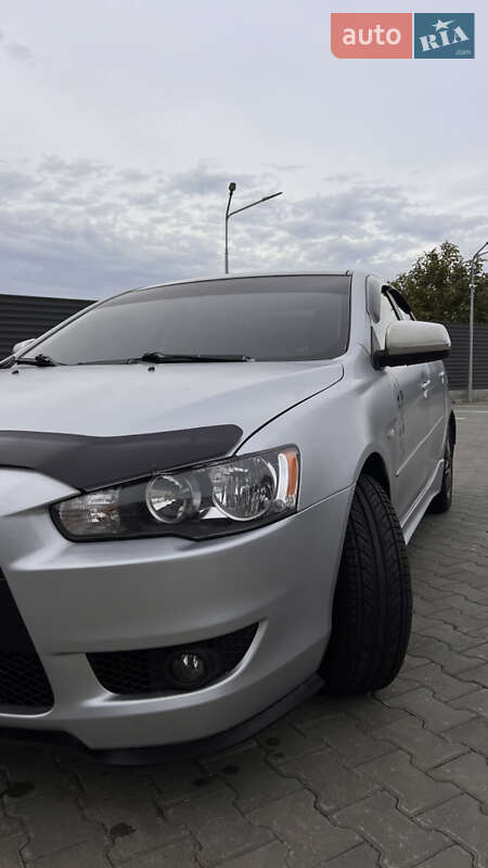 Седан Mitsubishi Lancer 2007 в Николаеве