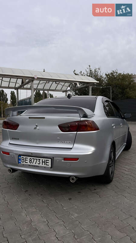 Седан Mitsubishi Lancer 2007 в Николаеве