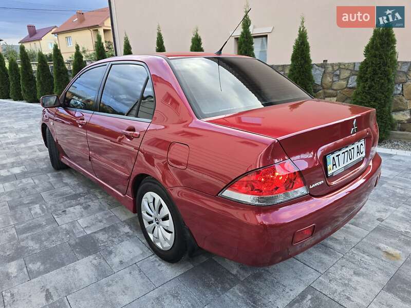 Седан Mitsubishi Lancer 2005 в Ивано-Франковске