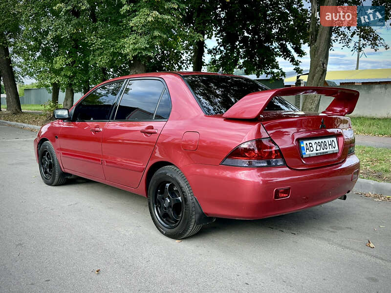 Седан Mitsubishi Lancer 2008 в Виннице