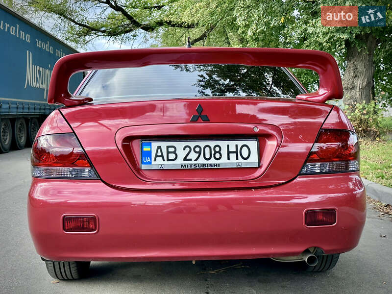 Седан Mitsubishi Lancer 2008 в Виннице