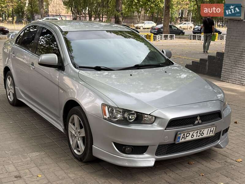 Седан Mitsubishi Lancer 2007 в Запорожье
