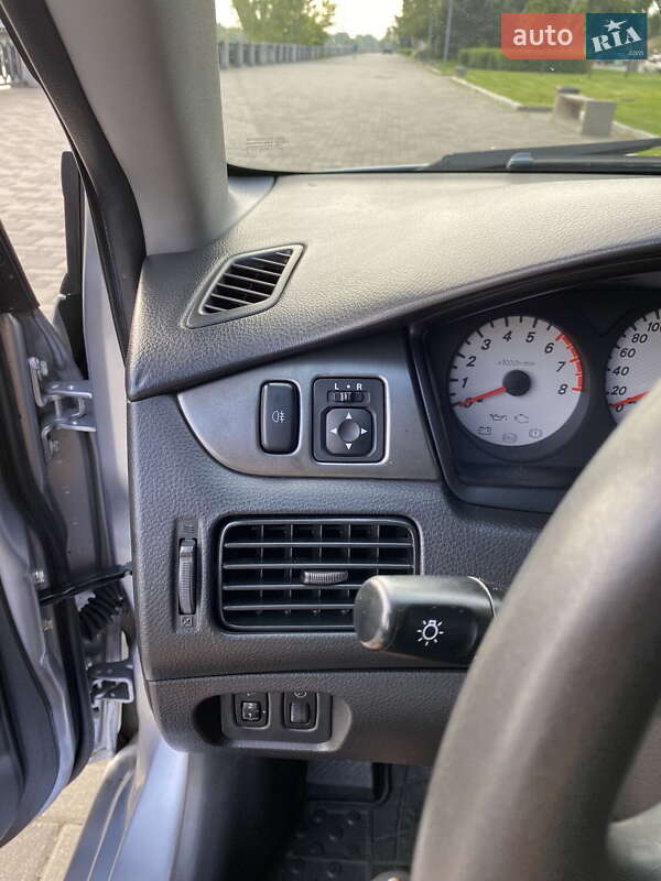 Седан Mitsubishi Lancer 2008 в Дніпрі