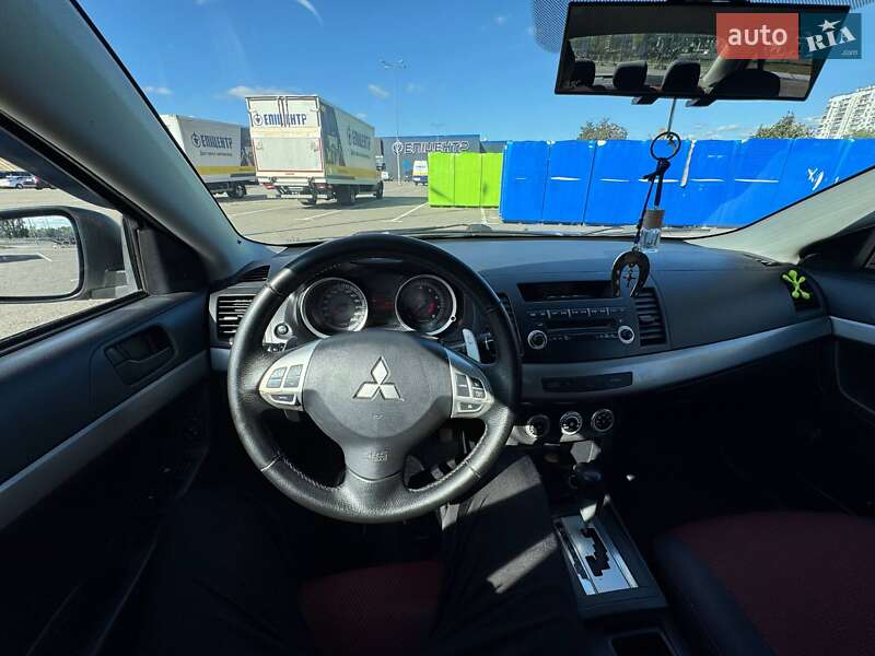 Седан Mitsubishi Lancer 2007 в Києві