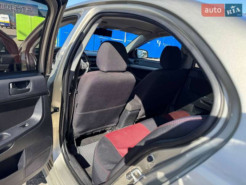 Седан Mitsubishi Lancer 2007 в Києві