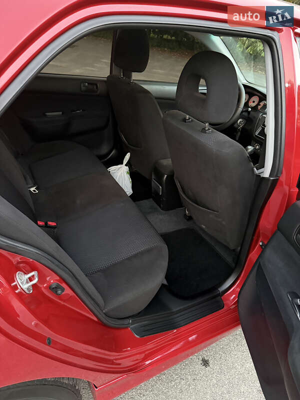 Седан Mitsubishi Lancer 2007 в Киеве