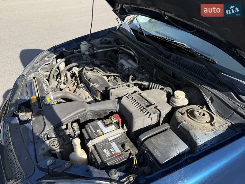 Седан Mitsubishi Lancer 2006 в Одессе