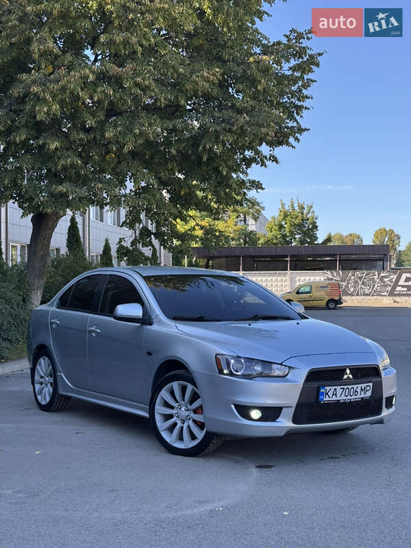 Mitsubishi Lancer 2010