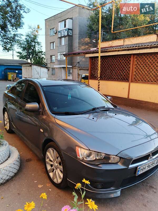 Седан Mitsubishi Lancer 2010 в Болграді