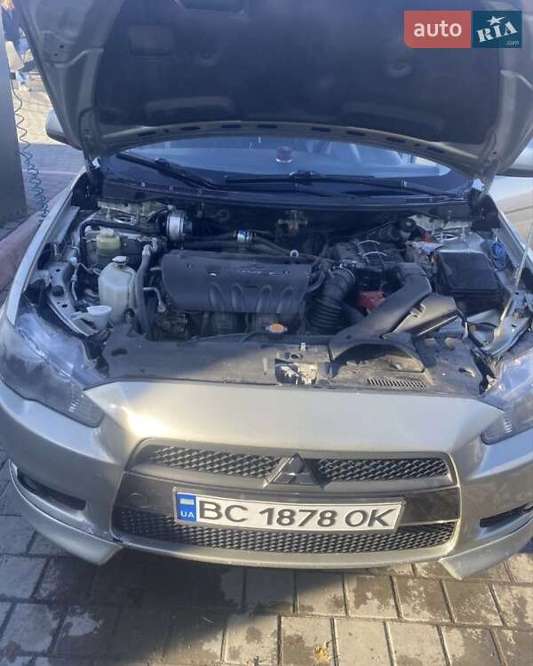 Седан Mitsubishi Lancer 2008 в Старом Самборе
