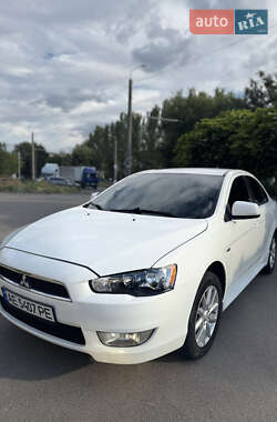 Седан Mitsubishi Lancer 2015 в 