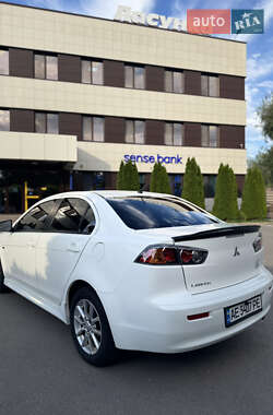 Седан Mitsubishi Lancer 2015 в 