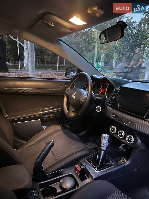 Седан Mitsubishi Lancer 2009 в Одесі
