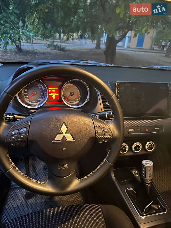 Седан Mitsubishi Lancer 2009 в Одесі