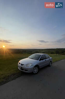 Седан Mitsubishi Lancer 2004 в 
