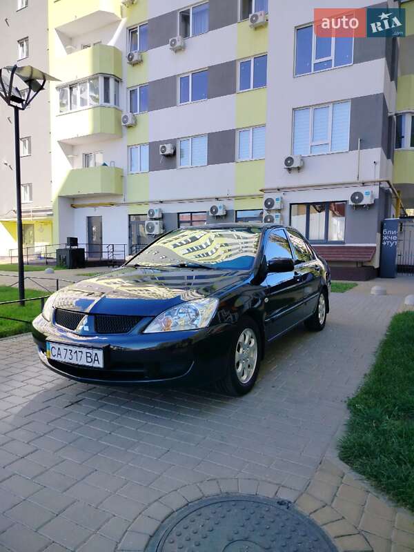 Седан Mitsubishi Lancer 2009 в Черкассах