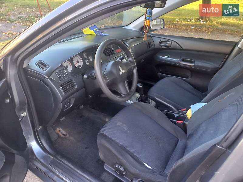 Седан Mitsubishi Lancer 2007 в Львові фото 17 Седан Mitsubishi Lancer 2007 в Львові
