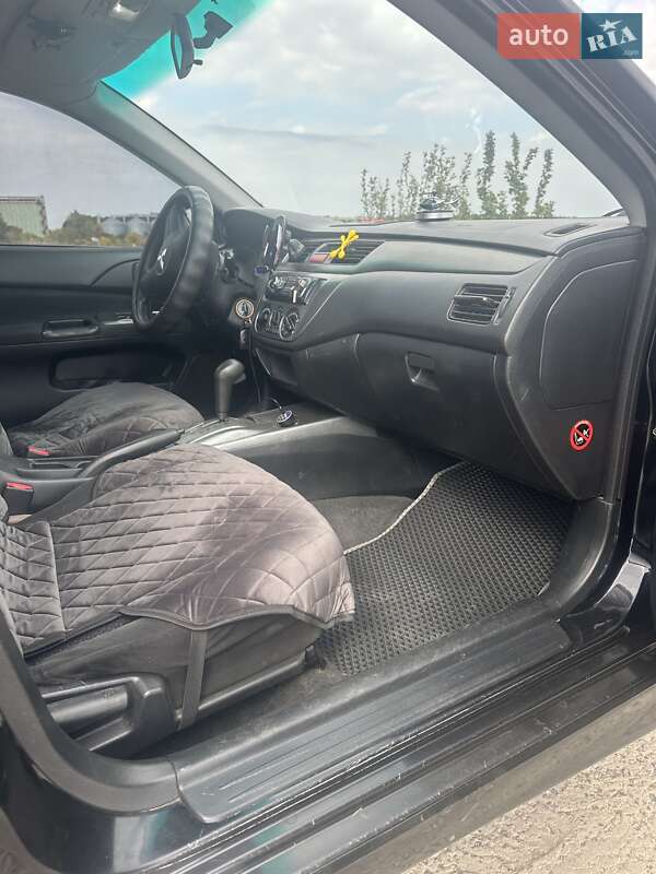 Седан Mitsubishi Lancer 2007 в Чутове