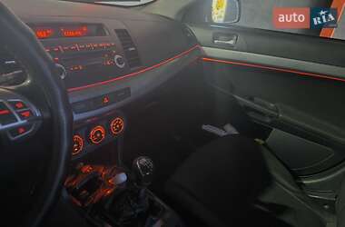 Хэтчбек Mitsubishi Lancer 2010 в 