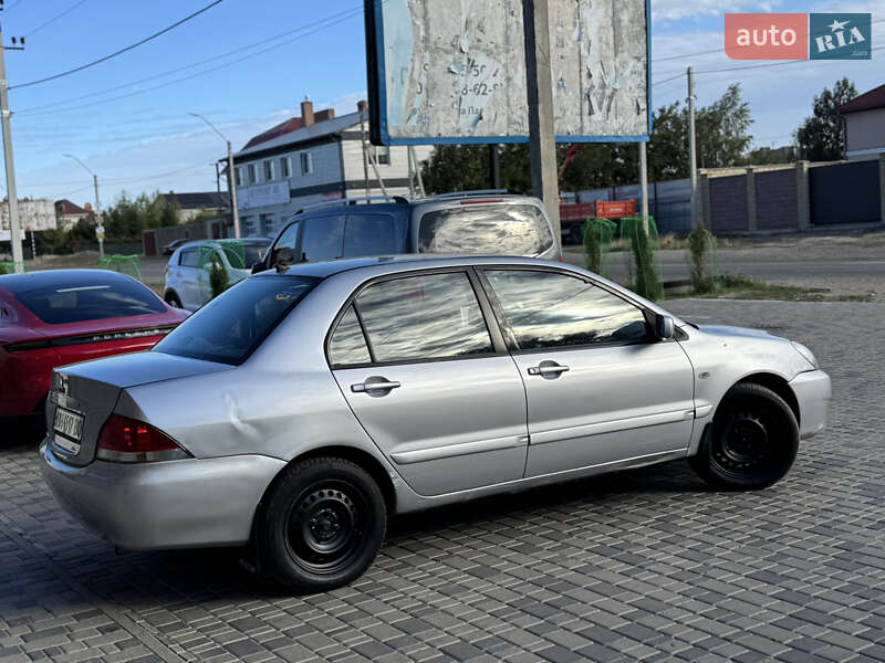 Седан Mitsubishi Lancer 2008 в Одессе