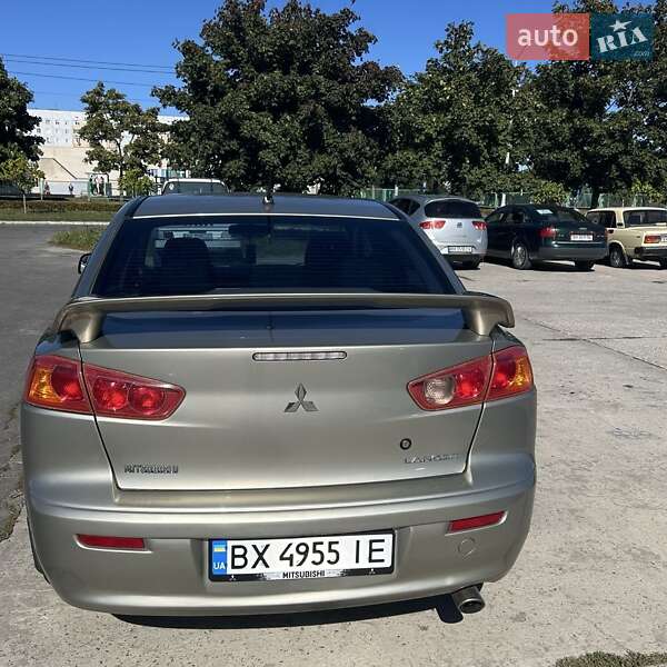 Седан Mitsubishi Lancer 2007 в Нетішині