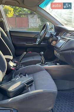 Седан Mitsubishi Lancer 2005 в 