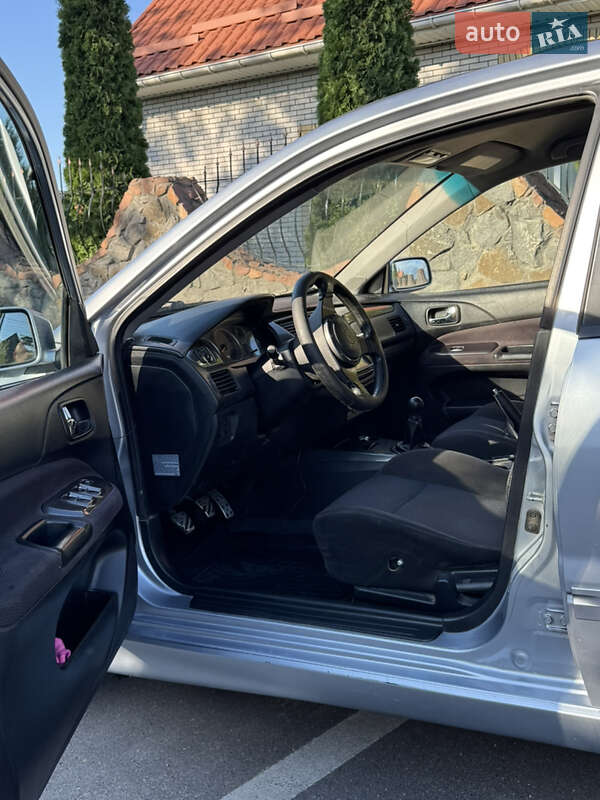 Седан Mitsubishi Lancer 2005 в Виннице