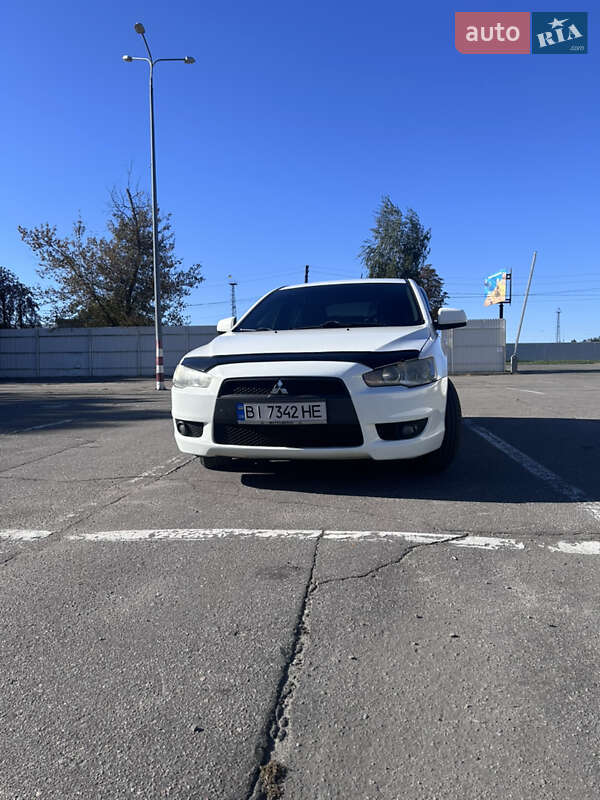 Хэтчбек Mitsubishi Lancer 2009 в Кременчуге