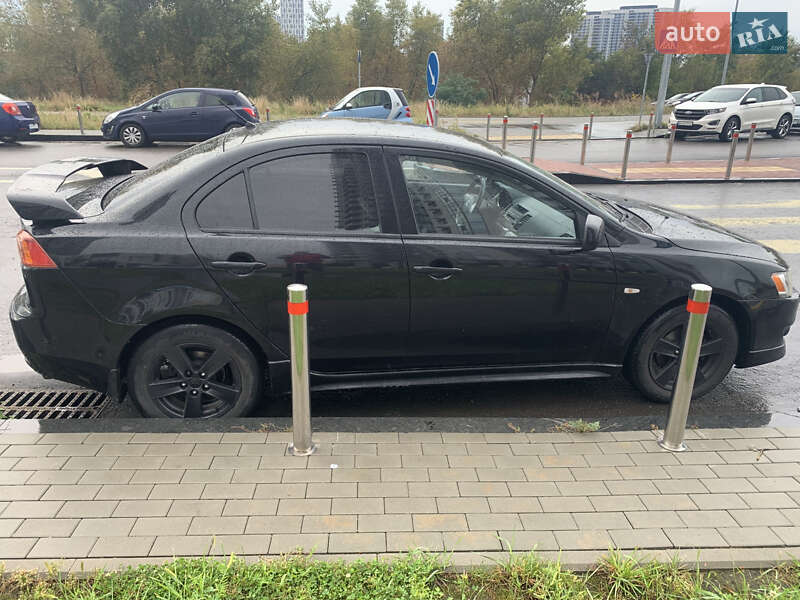 Седан Mitsubishi Lancer 2007 в Києві