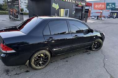 Седан Mitsubishi Lancer 2005 в 