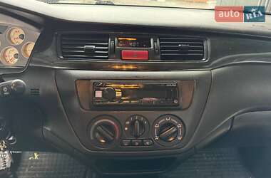 Седан Mitsubishi Lancer 2005 в 