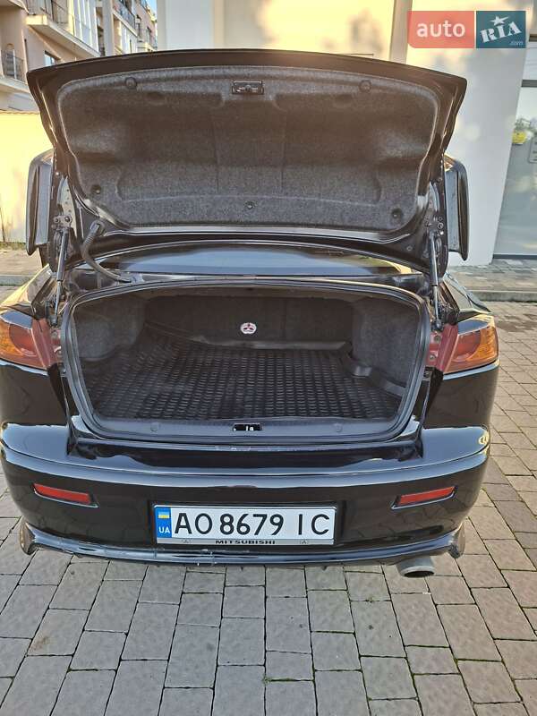 Седан Mitsubishi Lancer 2007 в Ужгороді