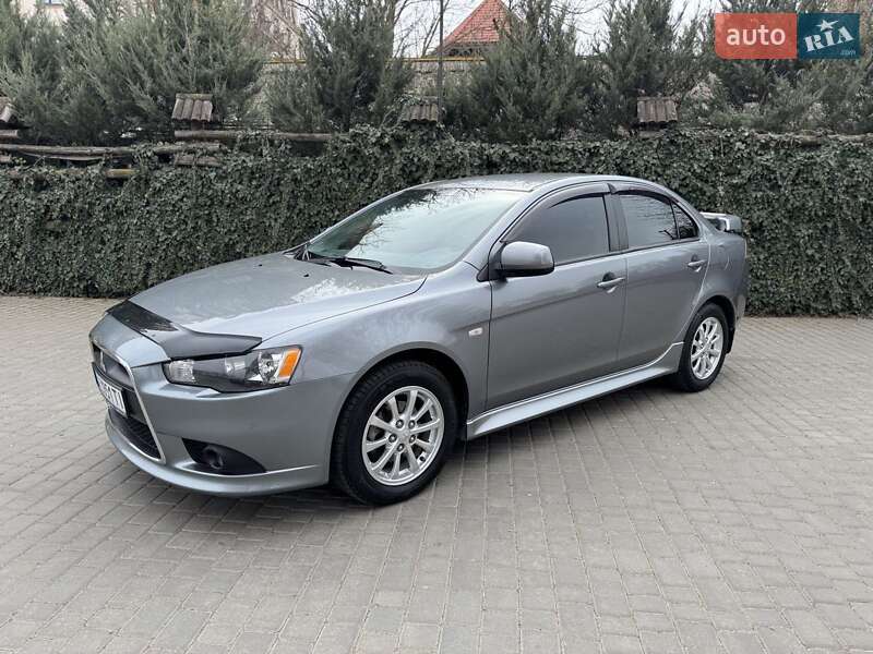 Mitsubishi Lancer 2014