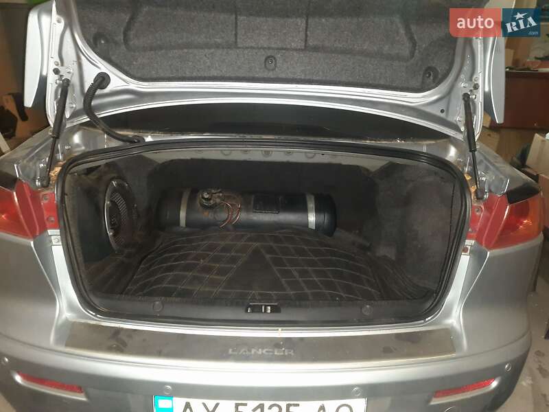 Седан Mitsubishi Lancer 2008 в Харькове фото 9 Седан Mitsubishi Lancer 2008 в Харькове