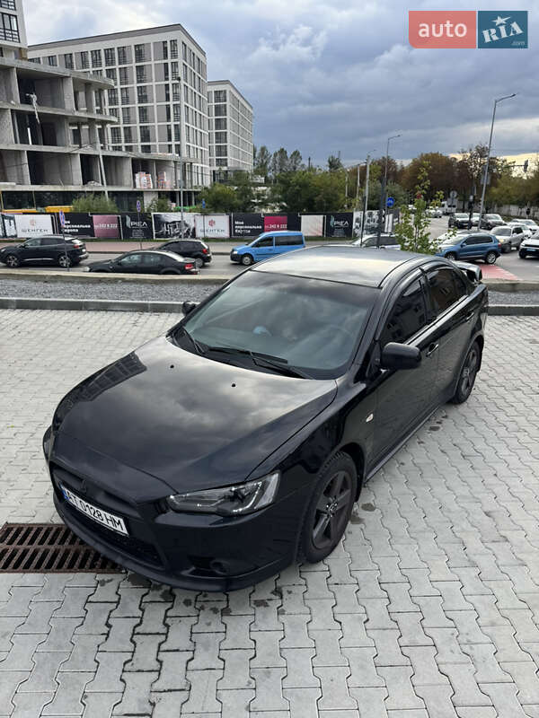 Хэтчбек Mitsubishi Lancer 2012 в Львове фото 4 Хэтчбек Mitsubishi Lancer 2012 в Львове