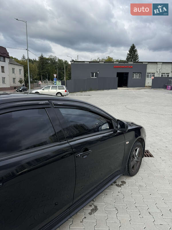 Хэтчбек Mitsubishi Lancer 2012 в Львове фото 10 Хэтчбек Mitsubishi Lancer 2012 в Львове