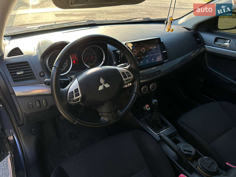 Седан Mitsubishi Lancer 2007 в Днепре