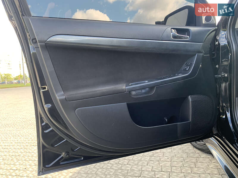 Седан Mitsubishi Lancer 2007 в Полтаве